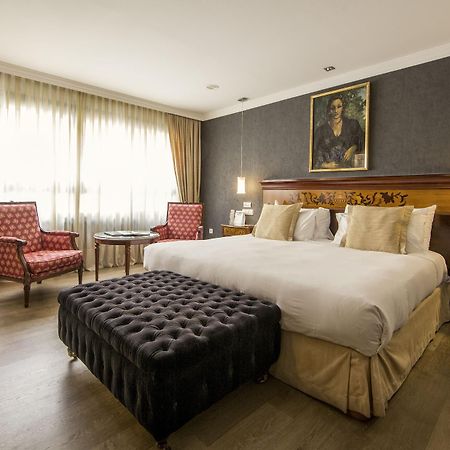 Eurostars Araguaney Hotel Santiago de Compostela Exterior photo Deluxe Room