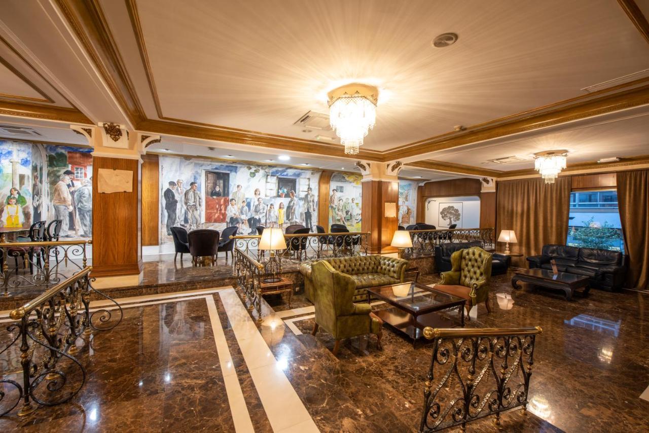 Eurostars Araguaney Hotel Santiago de Compostela Exterior photo Lobby